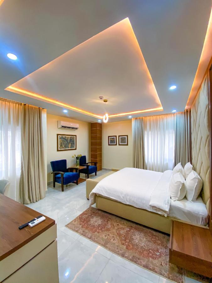 Plush Hotel,อาบูจา ภายนอก รูปภาพ